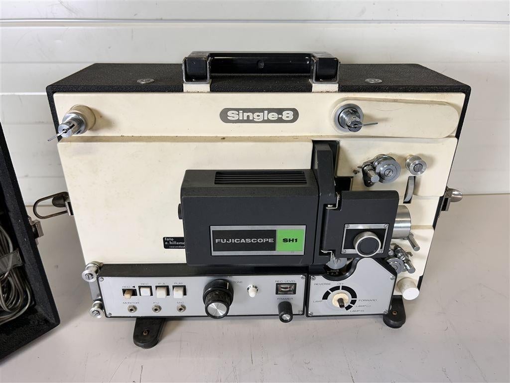 A7309. Fujica SH-1 diaprojector, 8mm, Single 8, Ophalen of Verzenden, 1960 tot 1980