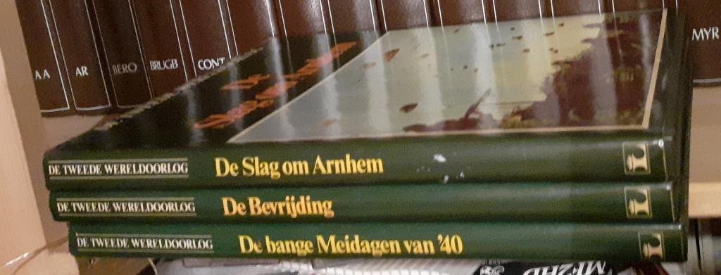 De slag om Arnhem, De Bange Meidagen, De Bevrijding 2eWO, Tweede Wereldoorlog, Ophalen of Verzenden, Zo goed als nieuw, Preger