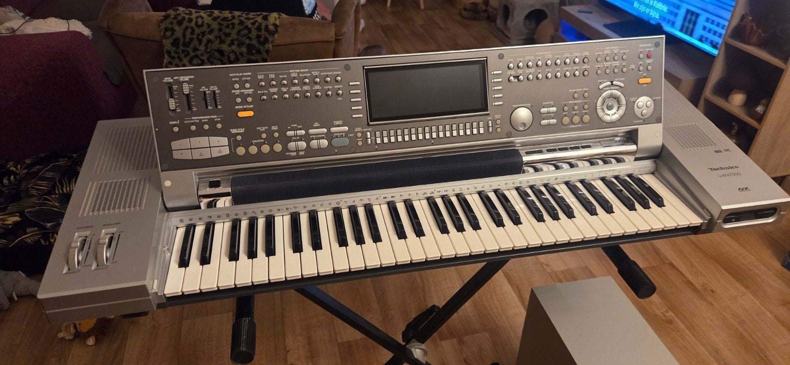 Technics KN7000 Keyboard - Zo goed als nieuw, 61 toetsen, Ophalen of Verzenden, Zo goed als nieuw, Met standaard