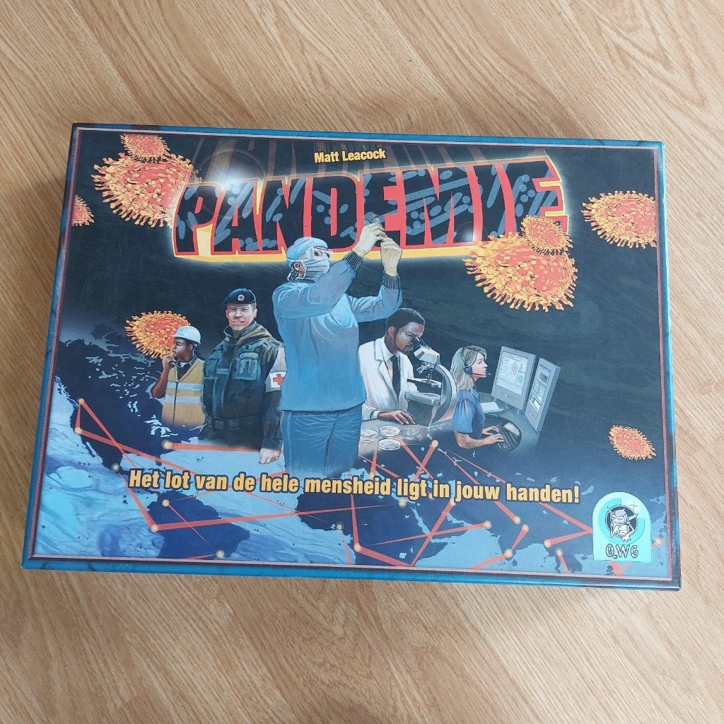 Spel Pandemie van Matt Leacock, Ophalen of Verzenden, Zo goed als nieuw
