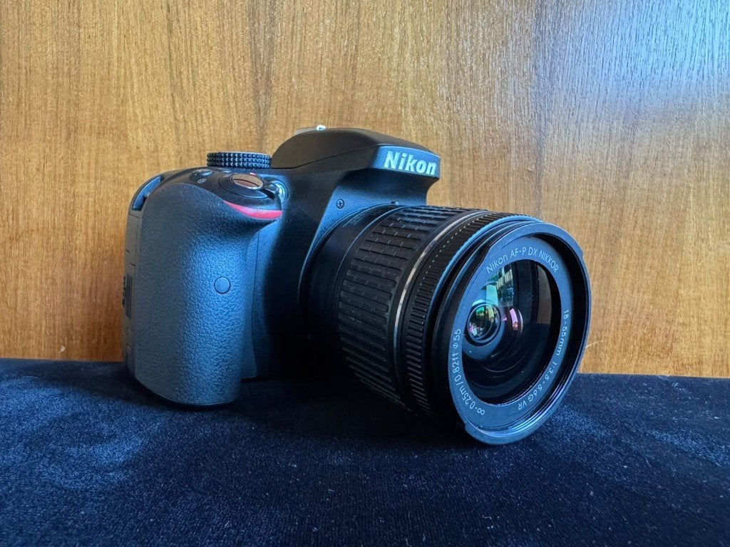 Als Nieuw! Nikon D3300 incl 18-55mm complete set!, Ingebouwde flitser, Oplader, Spiegelreflex, Ophalen of Verzenden