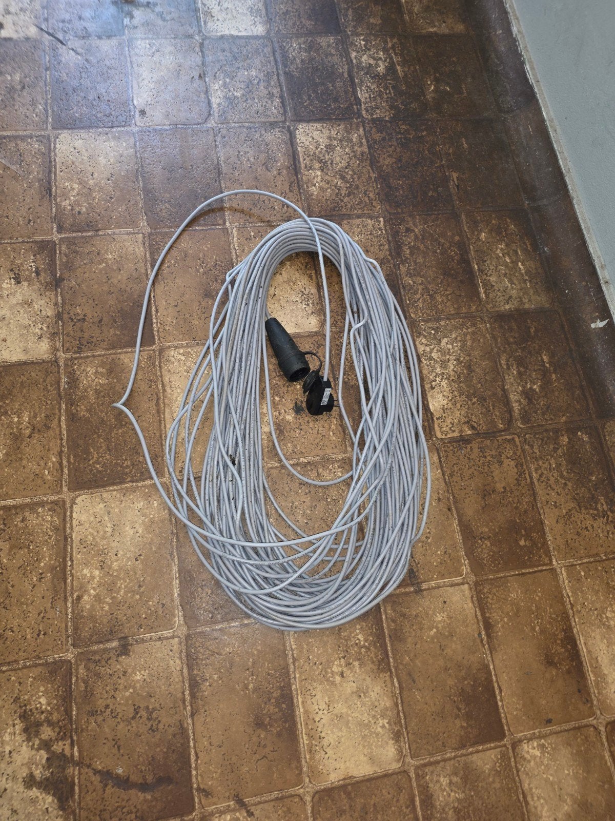 Verlengsnoer 3x1,5mm 70mtr geschikt voor buiten, Doe-het-zelf en Verbouw, Elektra en Kabels, Ophalen, Nieuw, Kabel of Snoer