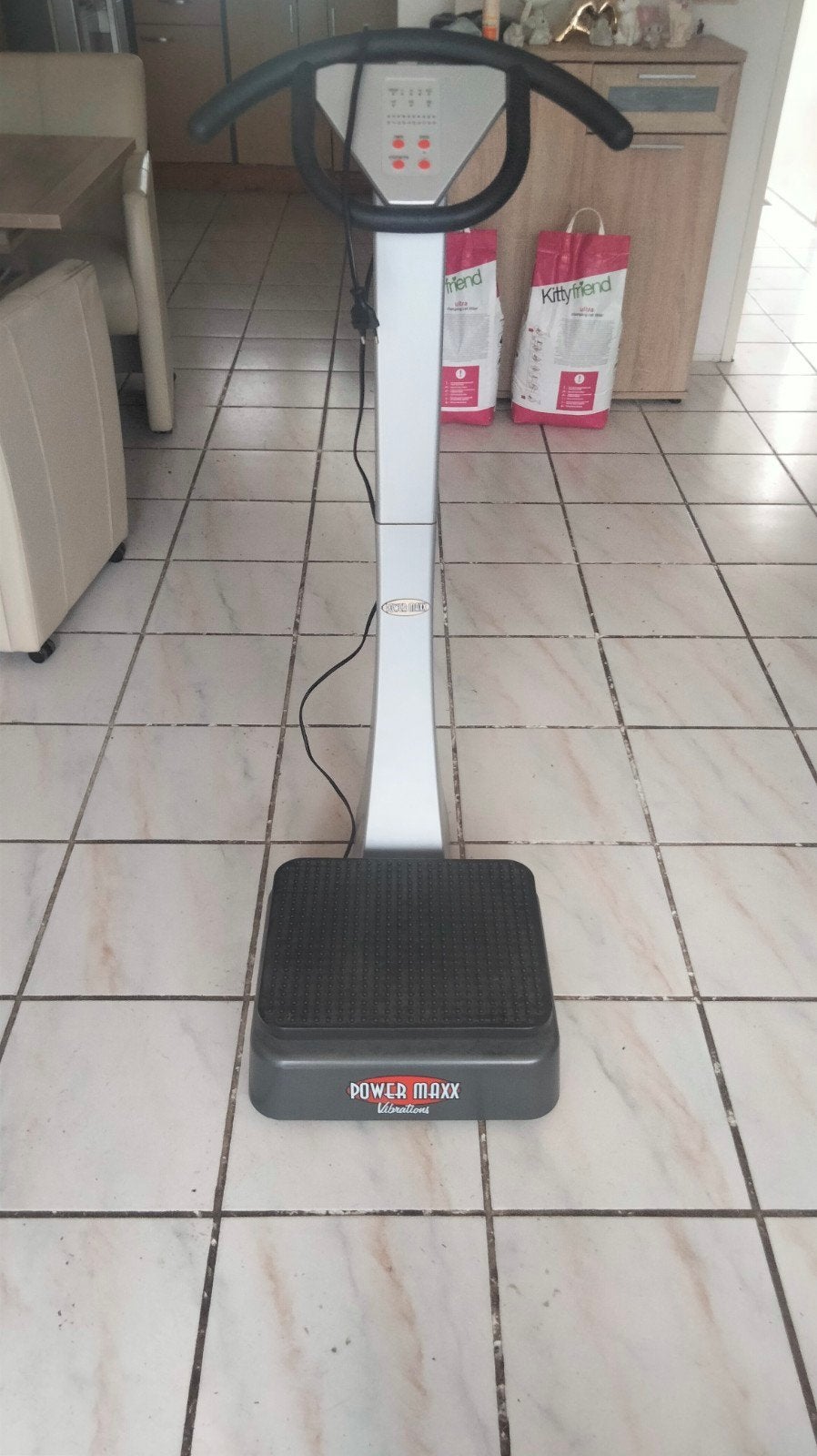 Power Maxx trilplaat - Zo goed als nieuw, Ophalen, Trilplaat, Benen, Zo goed als nieuw