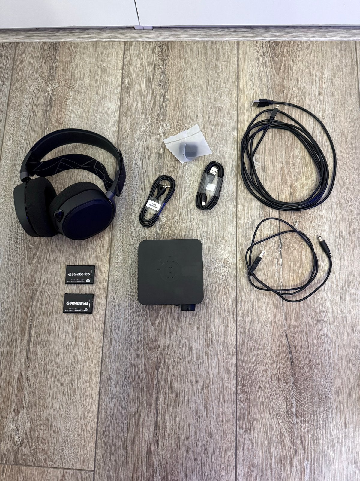 SteelSeries Arctis Pro Wireless Gaming Headset, Gaming, Bluetooth, Ophalen of Verzenden, Zo goed als nieuw