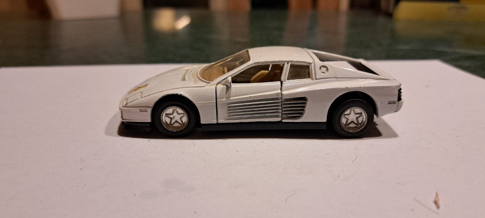 ferrari testarossa 1:38!!, Ophalen of Verzenden, Auto, Overige merken