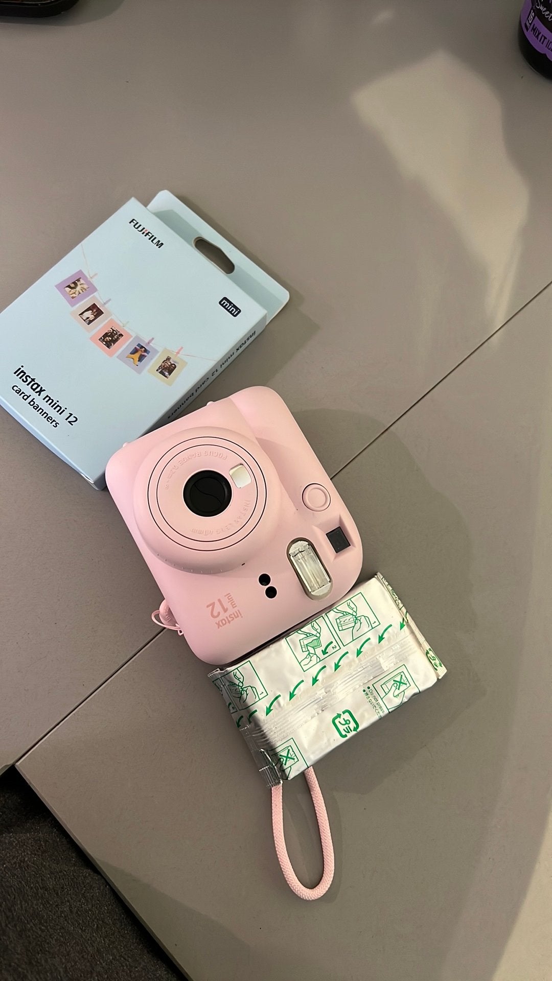 Instax 12 roze
