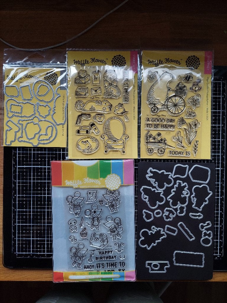 Set met Waffle Flower stempels en stansen, Ophalen of Verzenden, Zo goed als nieuw, Clearstamp