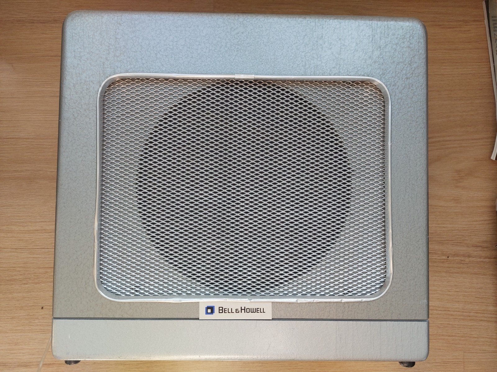 Bell & Howell projector speaker cabinet met 12 inch speaker, Ophalen, Gebruikt, Elektrische gitaar