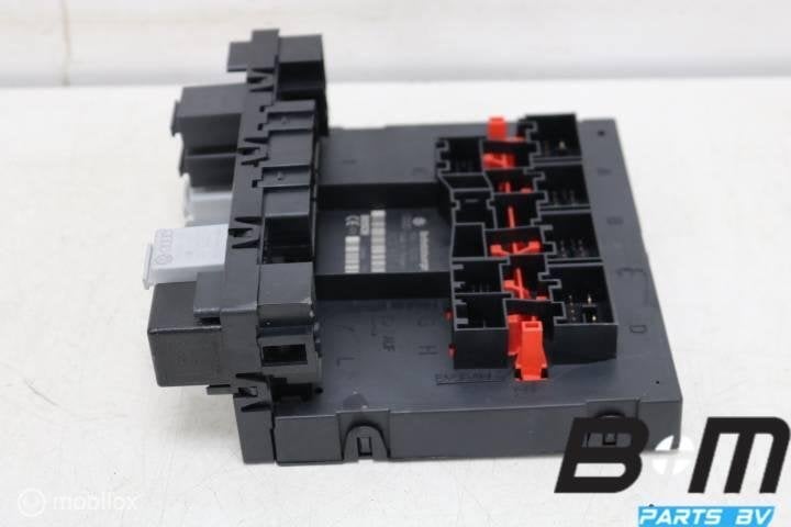BCM (Boordnetregelapparaat) VW Passat B6 Variant 3C0937049AJ, Gebruikt