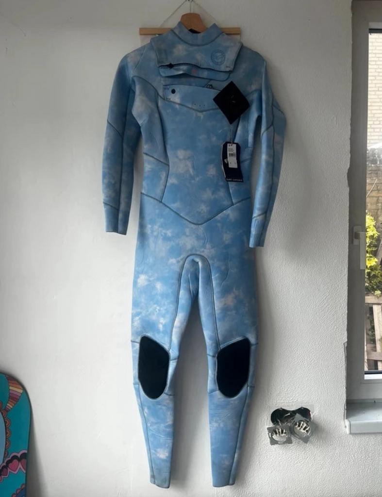 Billabong surf wetsuit (blauw) 3/2 size 12 met borstrits, Ophalen of Verzenden, Zo goed als nieuw, Dame, Wetsuit