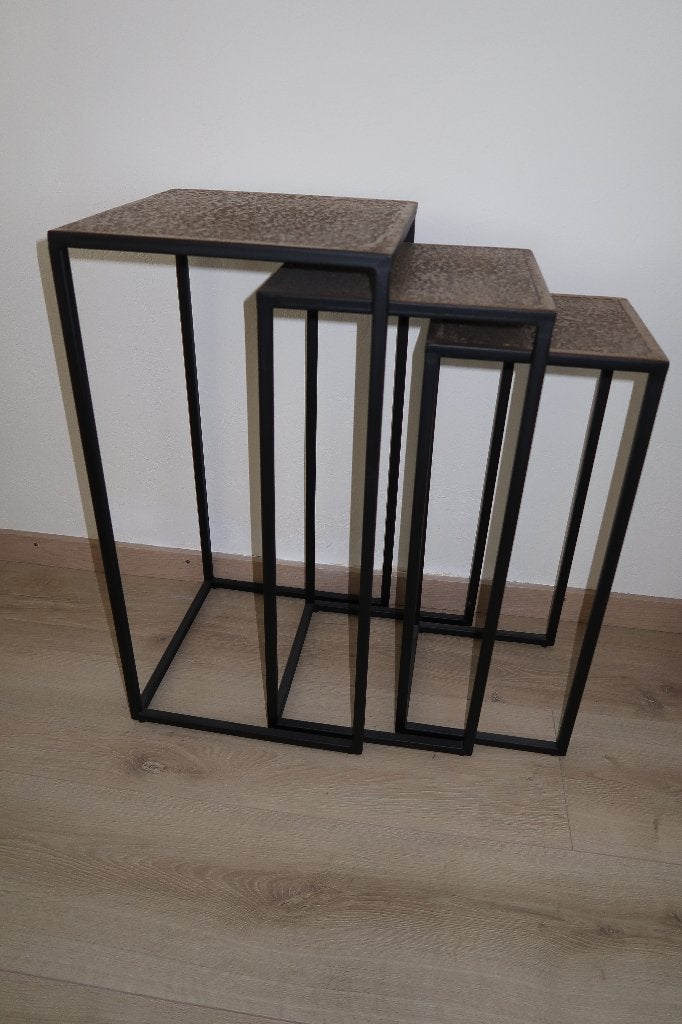 3 metaal / goudkleurige bijzettafels, Huis en Inrichting, Tafels | Bijzettafels, Ophalen, Minder dan 55 cm, Metaal of Aluminium