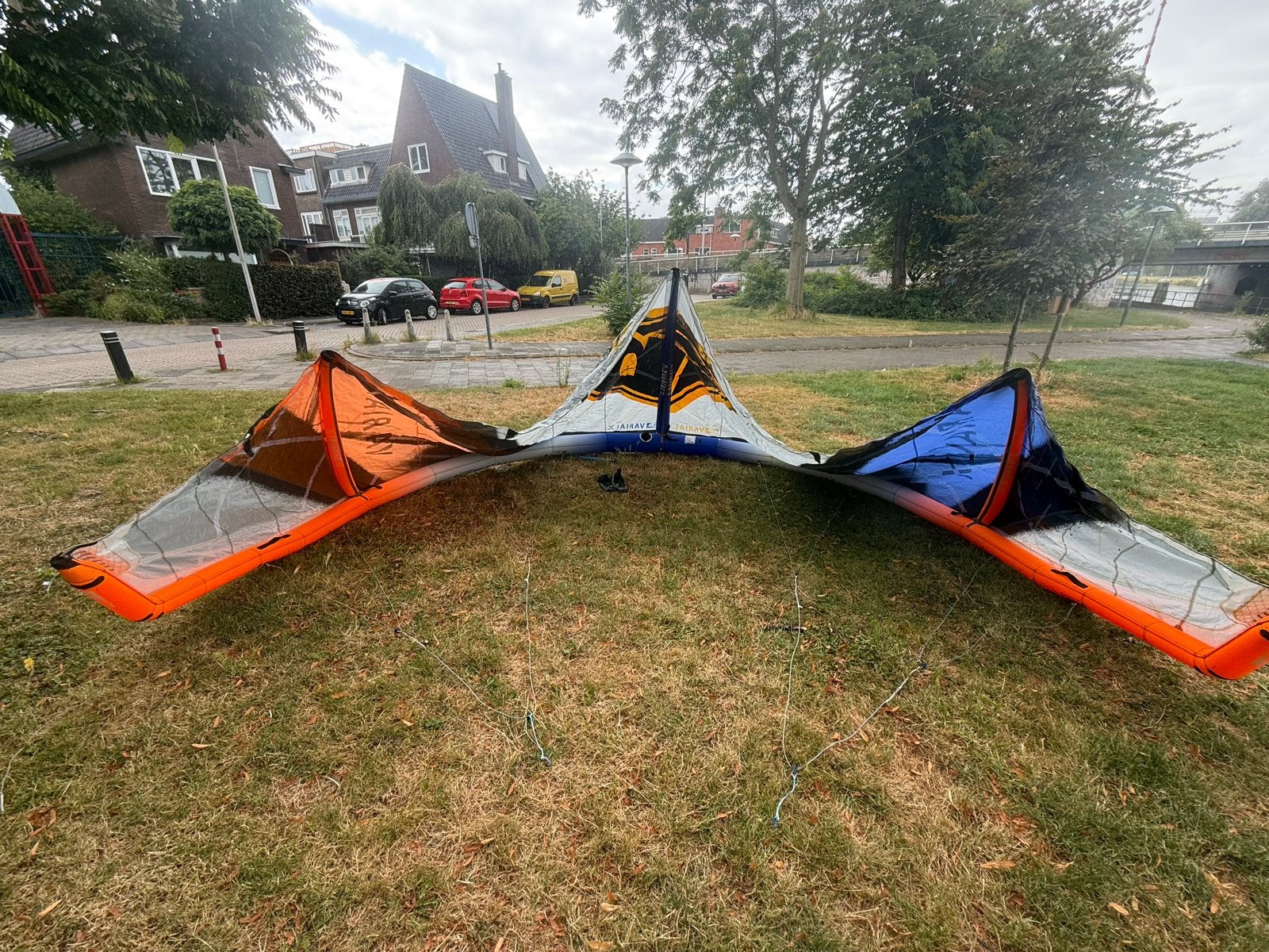 Complete Kitesurf Set: Airush Varial X 12m, Board, Bar, Trap, Watersport en Boten, Kitesurfen, Ophalen, Gebruikt, Kitesurf-set