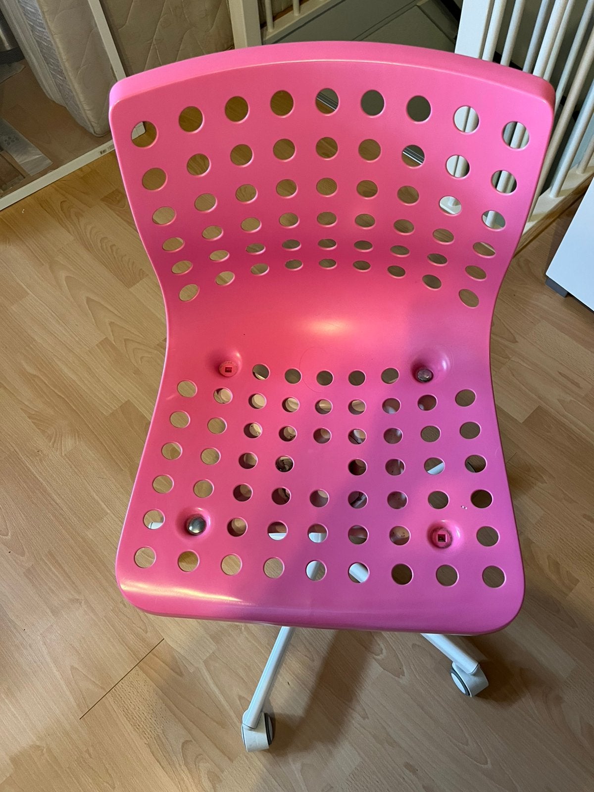 Roze bureaustoel ikea, Ophalen, Gebruikt, Zwart