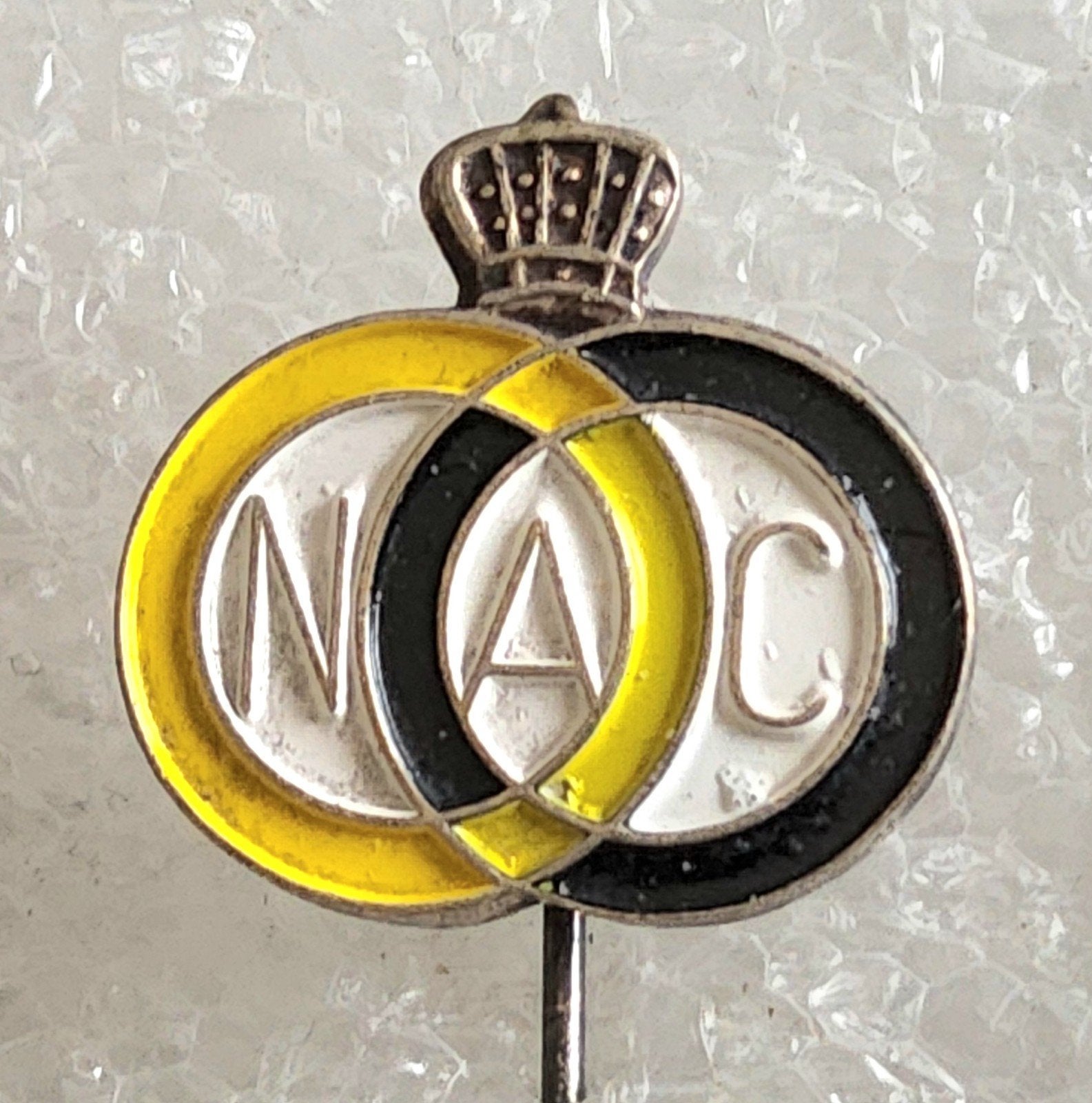 Vintage NAC Breda Speldje - Voetbalclub, Ophalen of Verzenden, Gebruikt, Overige onderwerpen, Speldje of Pin