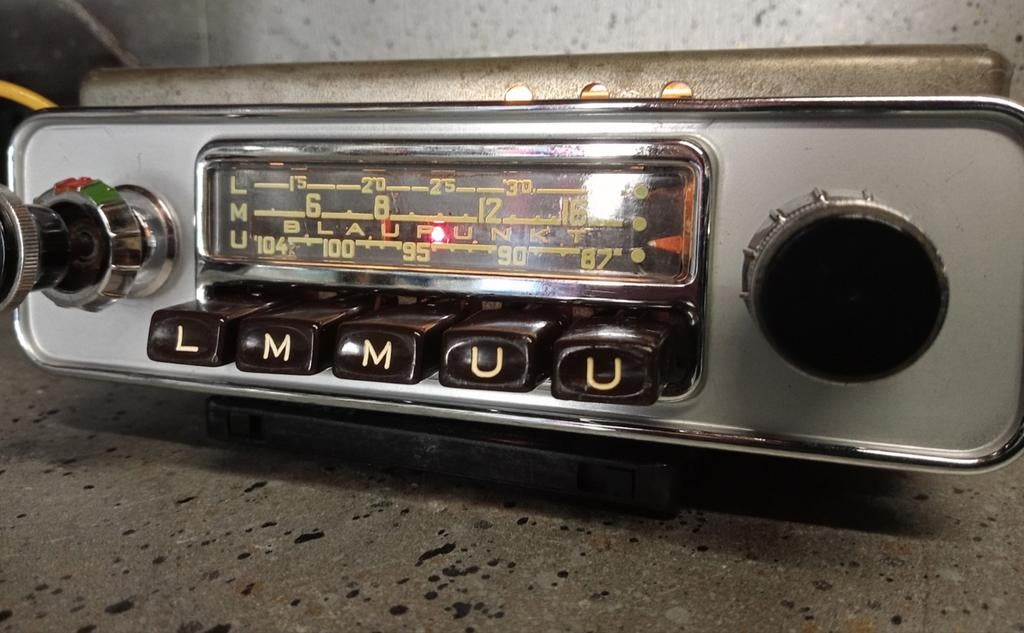 Blaupunkt Frankfurt  Fm Porsche Mercedes Vol Werkend, Ophalen of Verzenden