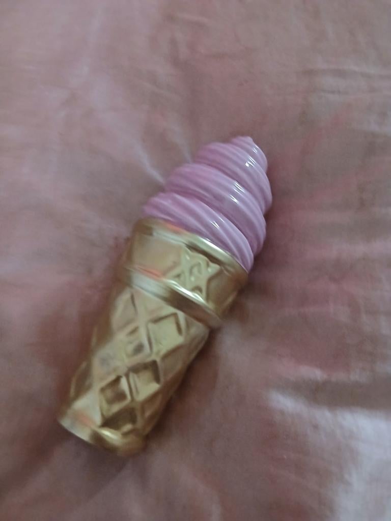 Beeltje ijsje - Roze softijs in gouden hoorntje, Ophalen of Verzenden, Gebruikt, Jongen of Meisje