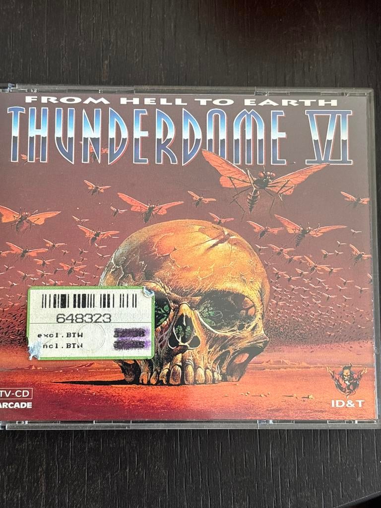 Dubbel CD THUNDERDOME VI From hell to earth, Cd's en Dvd's, Cd's | Dance en House, Gebruikt, Techno of Trance, Boxset, Ophalen of Verzenden