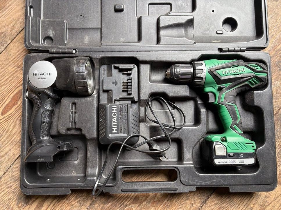 Teab Hitachi 14.4V Accuboormachine DS 14DJL met accessoires