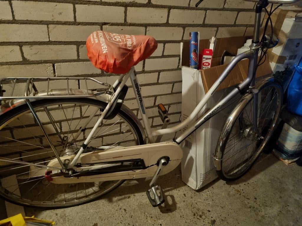 Sparta fiets, Ophalen