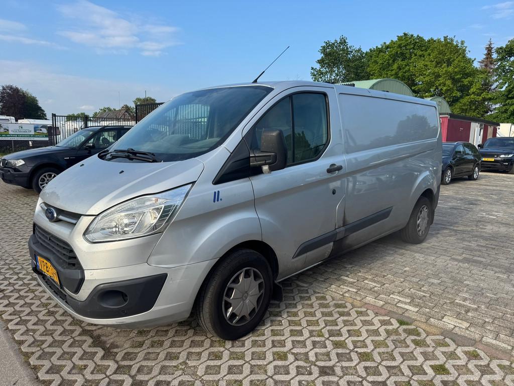 Ford Transit Custom 310 2.0 TDCI L2H2 Trend, Auto's, Bestelauto's, Bedrijf, Te koop, Ford, Diesel, Euro 6, Handgeschakeld, Geïmporteerd