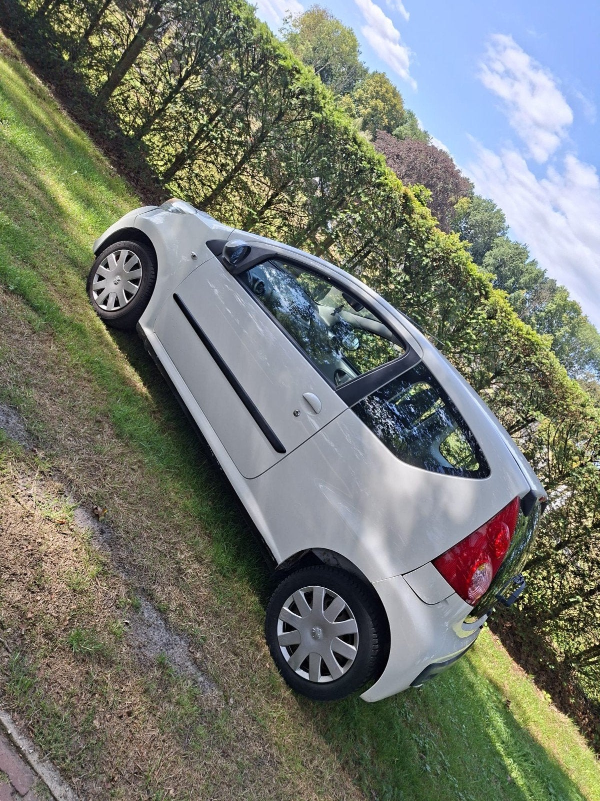 Peugeot 107 1.0 12V 3DR 2007 Wit, Voorwielaandrijving, 4 stoelen, Handgeschakeld, Particulier