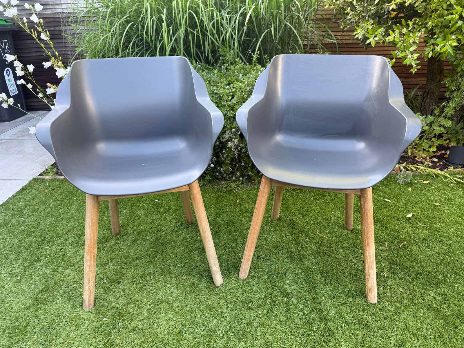 2x Hartman Sophie Studio dining tuinstoel xerix antraciet, Tuin en Terras, Tuinstoelen, Ophalen, Gebruikt, Kunststof