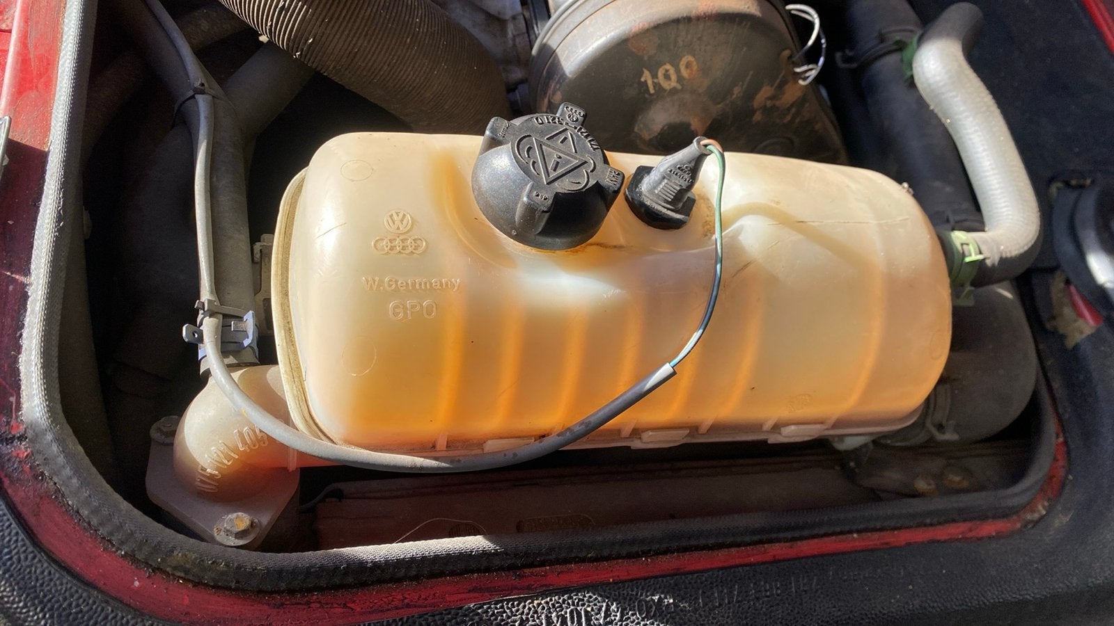 Gezocht; koelvloeistof reservoir VW LT35, Auto-onderdelen, Ophalen of Verzenden, Gebruikt, Volkswagen