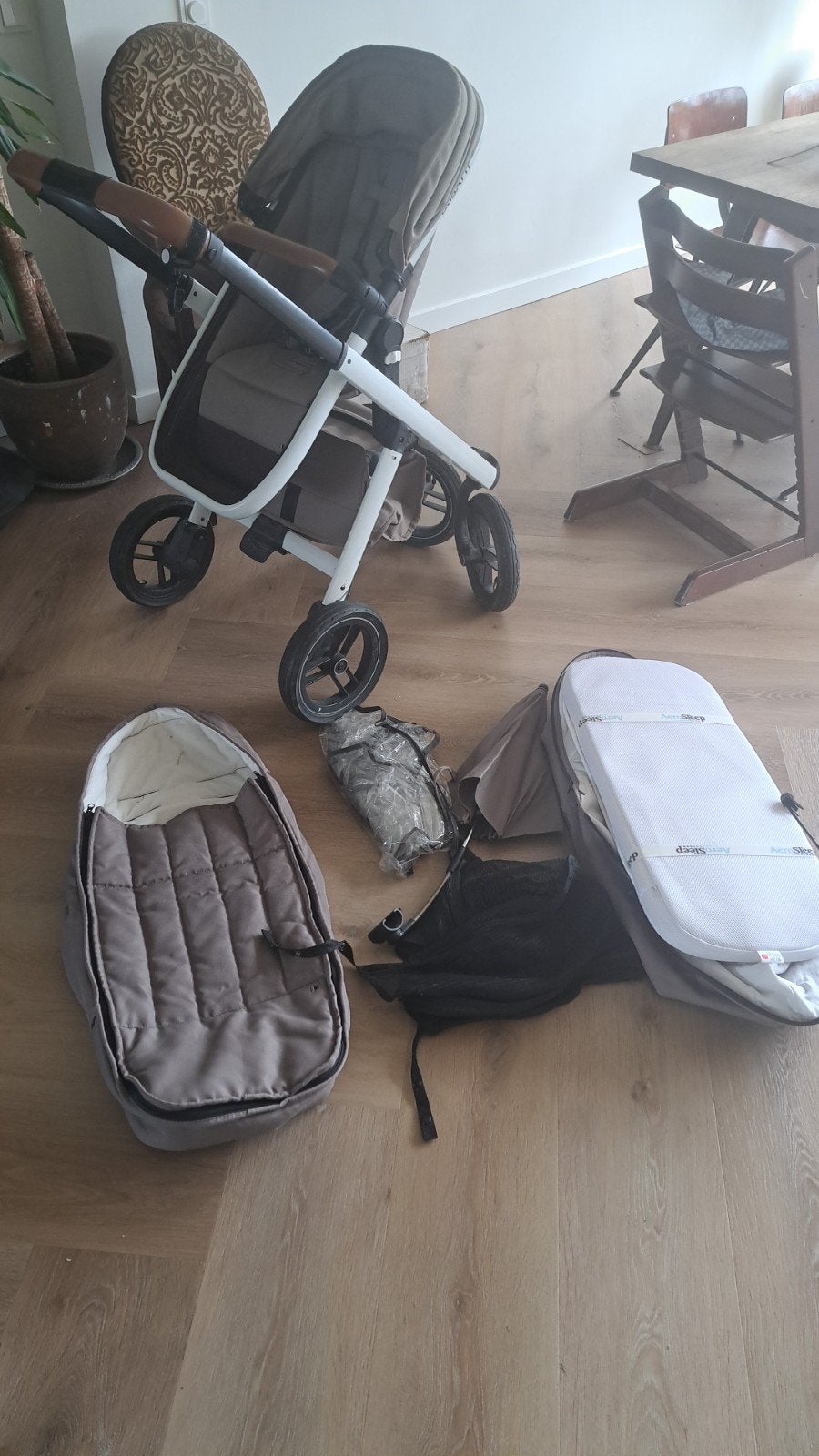 Dubatti kinderwagen, Gebruikt, Met reiswieg, Ophalen, Kinderwagen