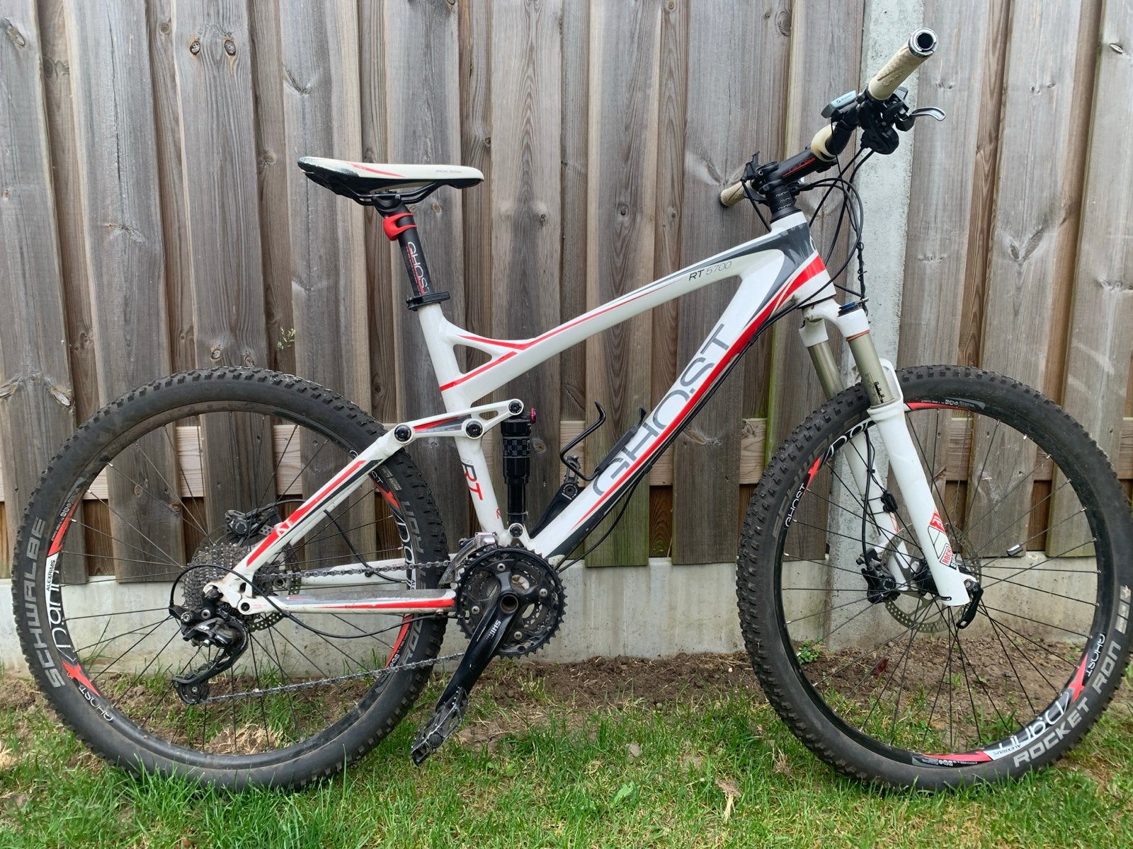 GHOST EXPOD 【2nd】 赤×白ツートン ≥ Ghost RT 5700 Mountainbike Full Suspension — Fietsen