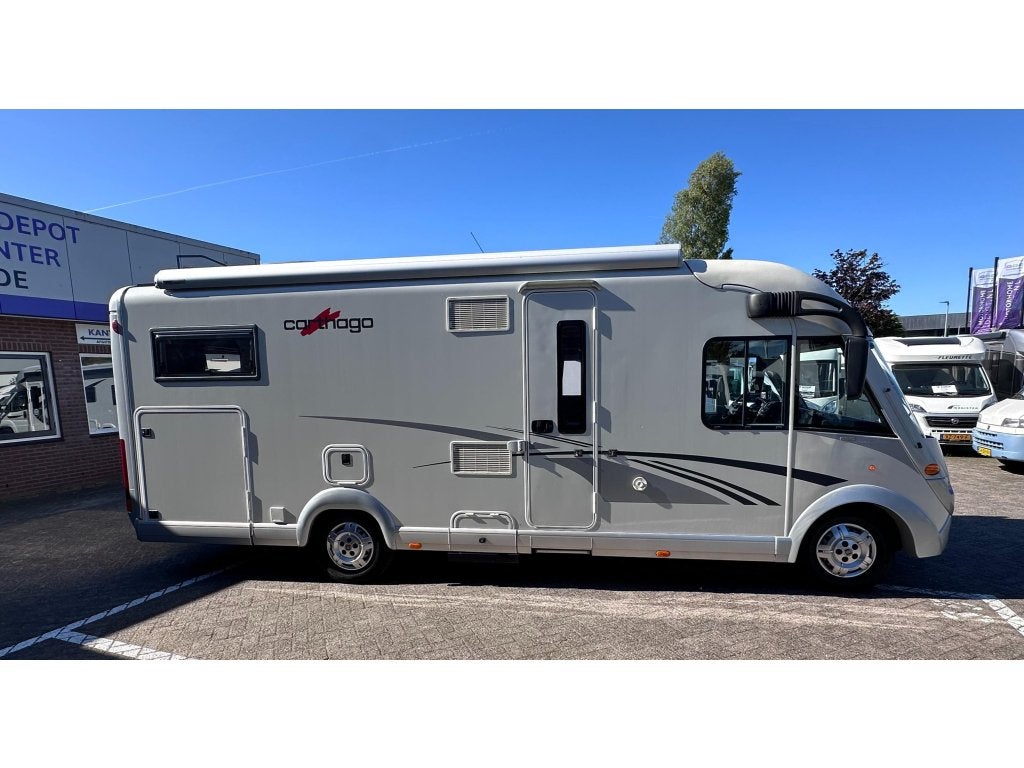 Carthago Chic C-Line I 4.8 NL-camper (NAP) Auto Lengtebedden, Caravans en Kamperen, Afzuigkap, Tot en met 2, 7 tot 8 meter, Bedrijf