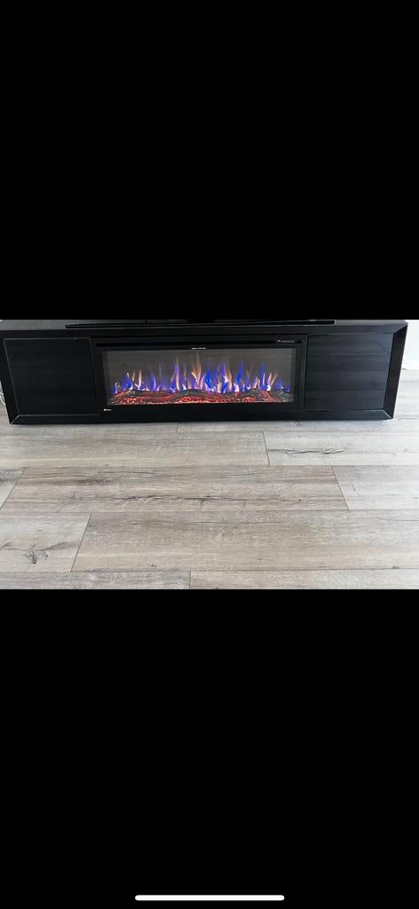 Modern glazen TV meubel met sfeerhaard, Huis en Inrichting, Kasten | Televisiemeubels, Ophalen, 150 tot 200 cm, Minder dan 100 cm
