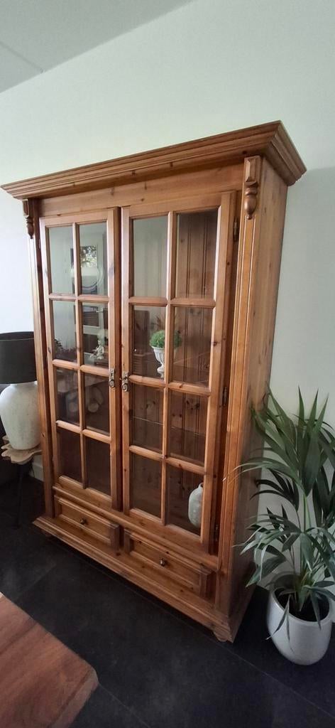 Vitrine kast, Huis en Inrichting, Ophalen, 50 tot 100 cm, Zo goed als nieuw, 150 tot 200 cm