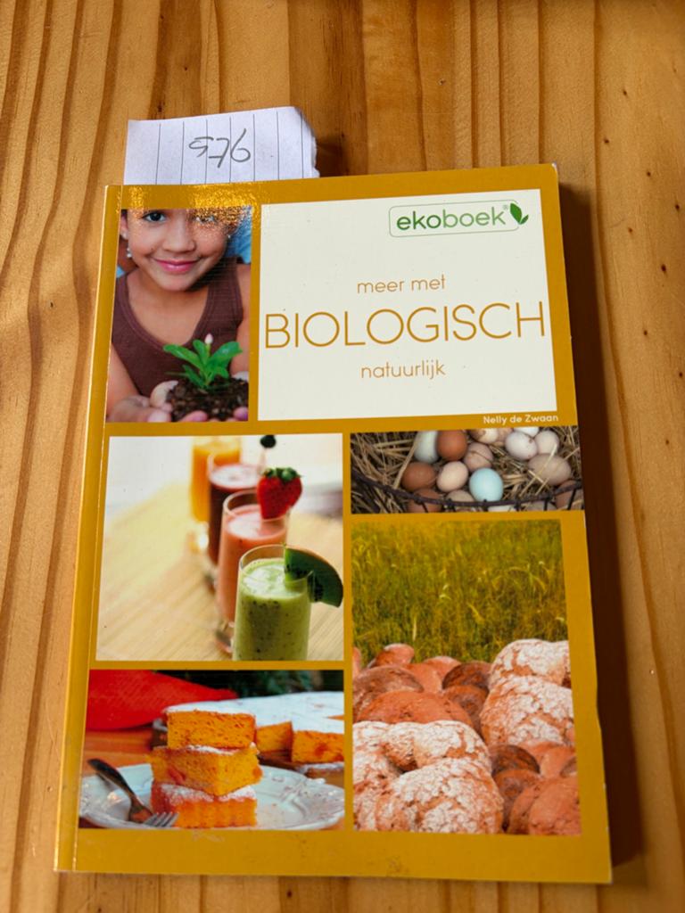Ekoboek meer met biologisch natuurlijk, Ophalen of Verzenden, Zo goed als nieuw
