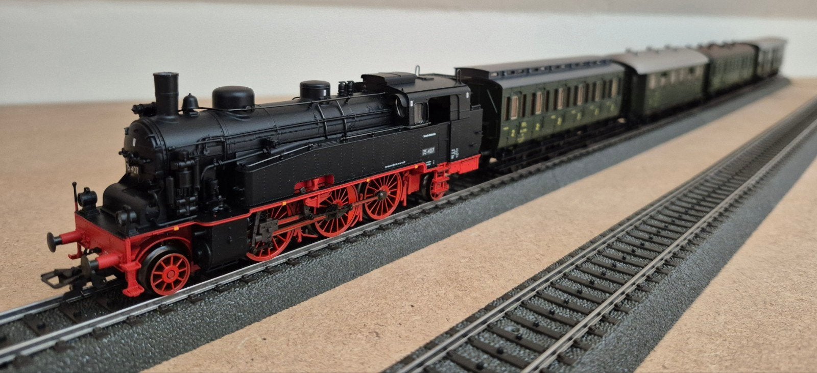 Marklin 39754 BR75 MFX full sound met 43971 wagons nieuw, Wisselstroom, Treinset, Nieuw, Ophalen of Verzenden