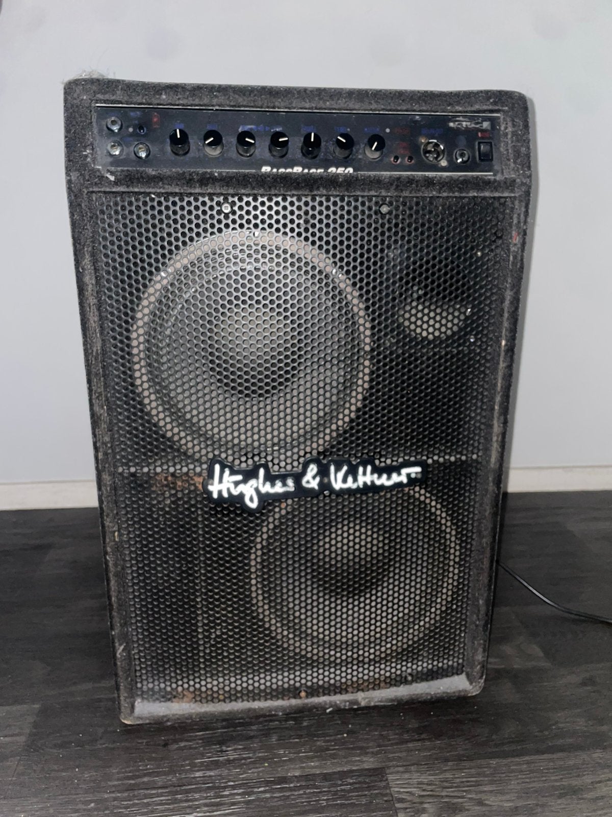 Hughes & Kettner bass versterker, Ophalen, Gebruikt, Basgitaar, 100 watt of meer
