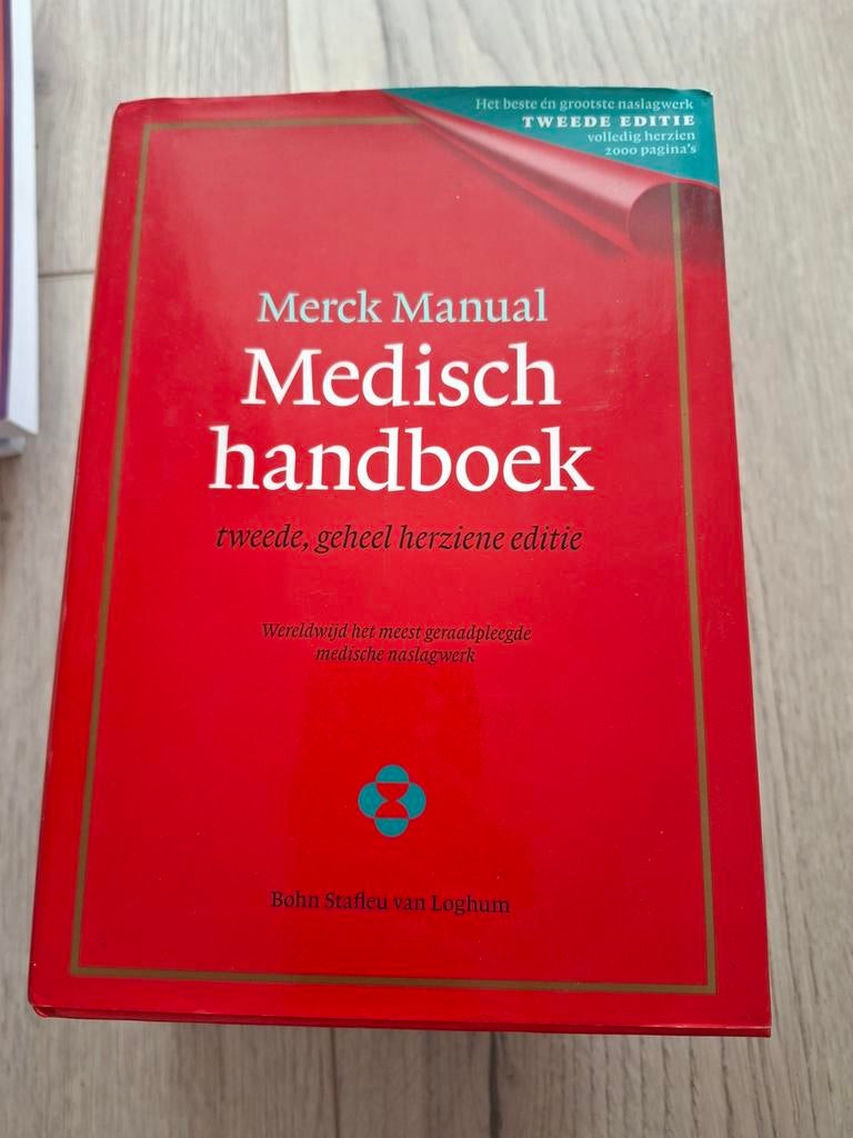 Merck Manual Medisch handboek, Ophalen of Verzenden, Zo goed als nieuw