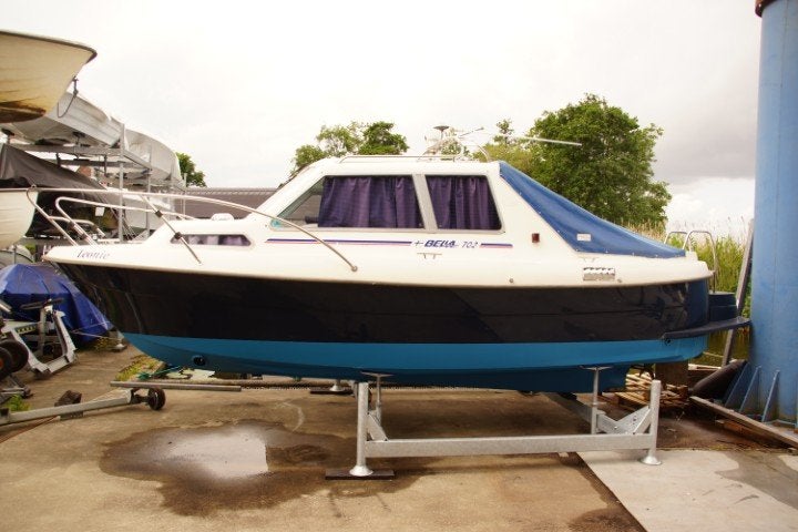 Bella 702 Spitsgatter | Yanmar diesel | Boeg- en hekschroef, Overige merken, Gebruikt, Binnenboordmotor, Diesel
