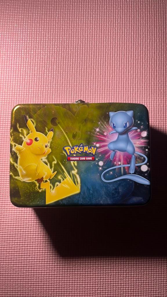 Pokemon sun&moon 2017 tin leeg, Ophalen of Verzenden