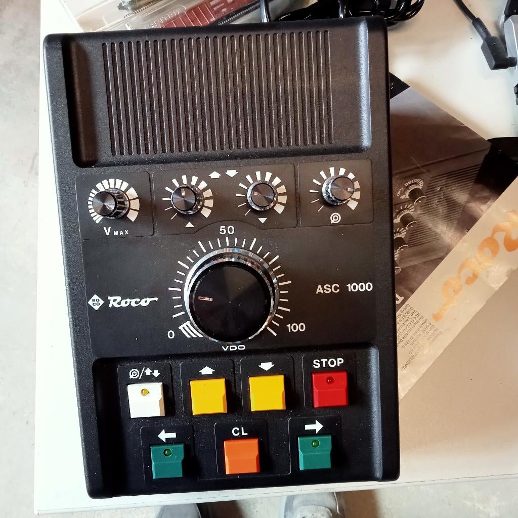 Roco ASC 1000 regelaar, Hobby en Vrije tijd, Modeltreinen | H0, Gebruikt, Ophalen of Verzenden, Märklin, Transformator of Voeding