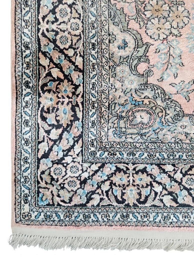 Handgeknoopt oosters Kashmir tapijt silk floral 125x183cm, Crème, Gebruikt, 100 tot 150 cm, HYPE POP-UP