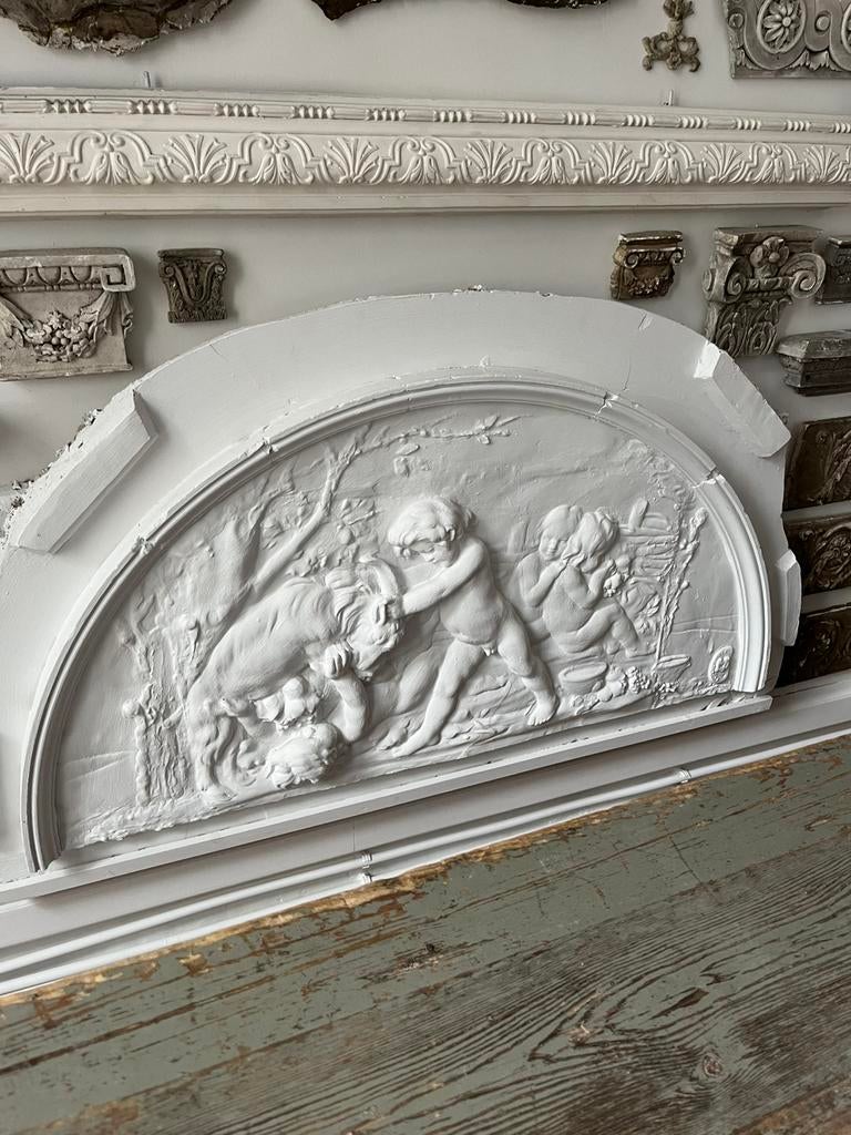 ANTIEK GIPSEN PLAASTER PANEEL MUUR KASTEEL FRANS DECO, Antiek en Kunst, Ophalen