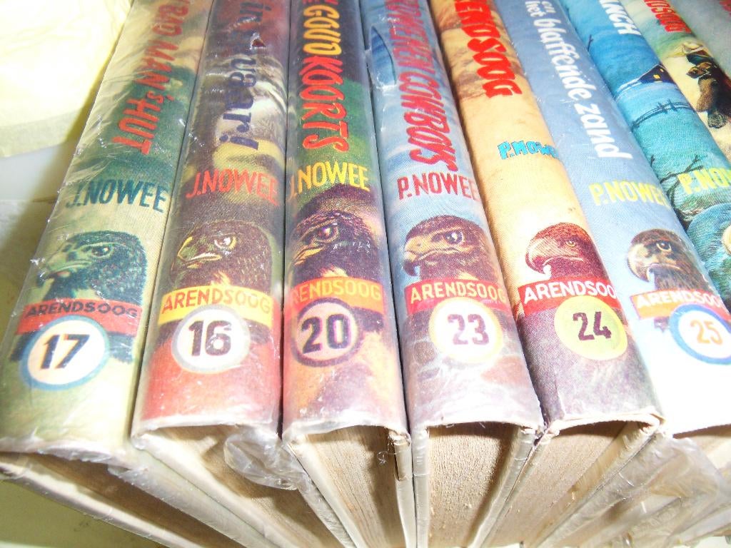 ARENDSOOG BOEKJES, Boeken, Ophalen of Verzenden, Gelezen, J. Nowee