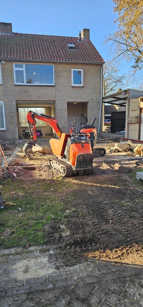 Minigraver/dumper verhuur.