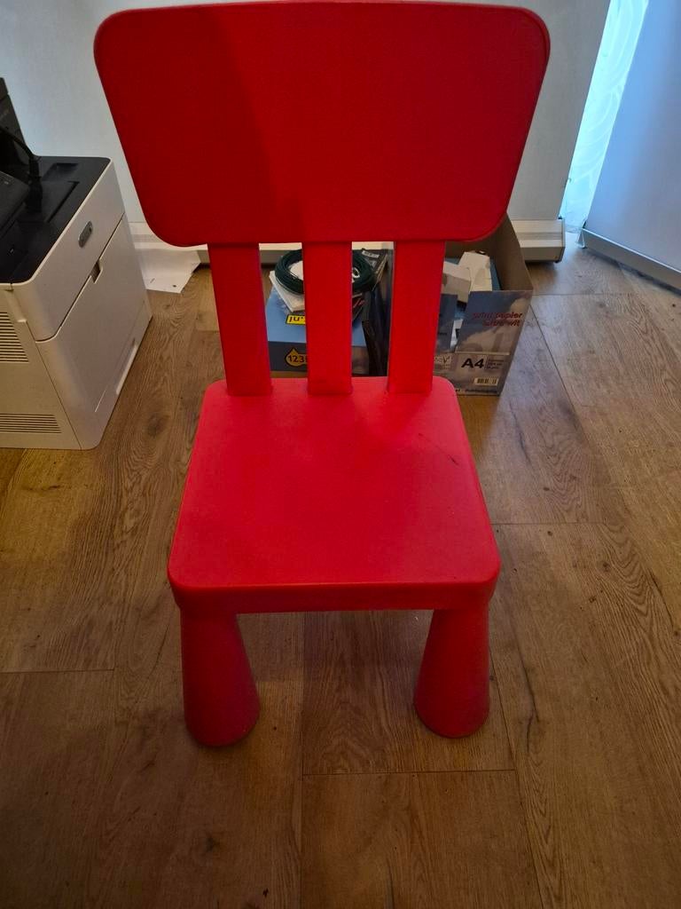 Plastic kinderstoeltje, Ophalen, Gebruikt, Stoel(en)