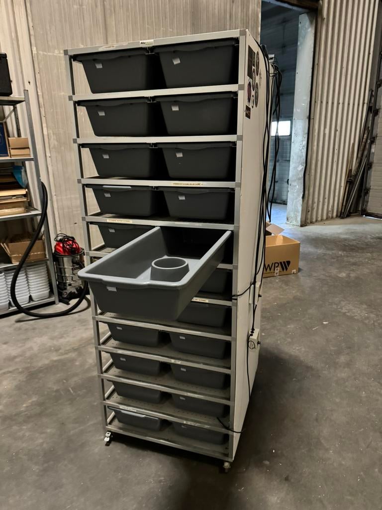 Rack fb40, Ophalen, Zo goed als nieuw