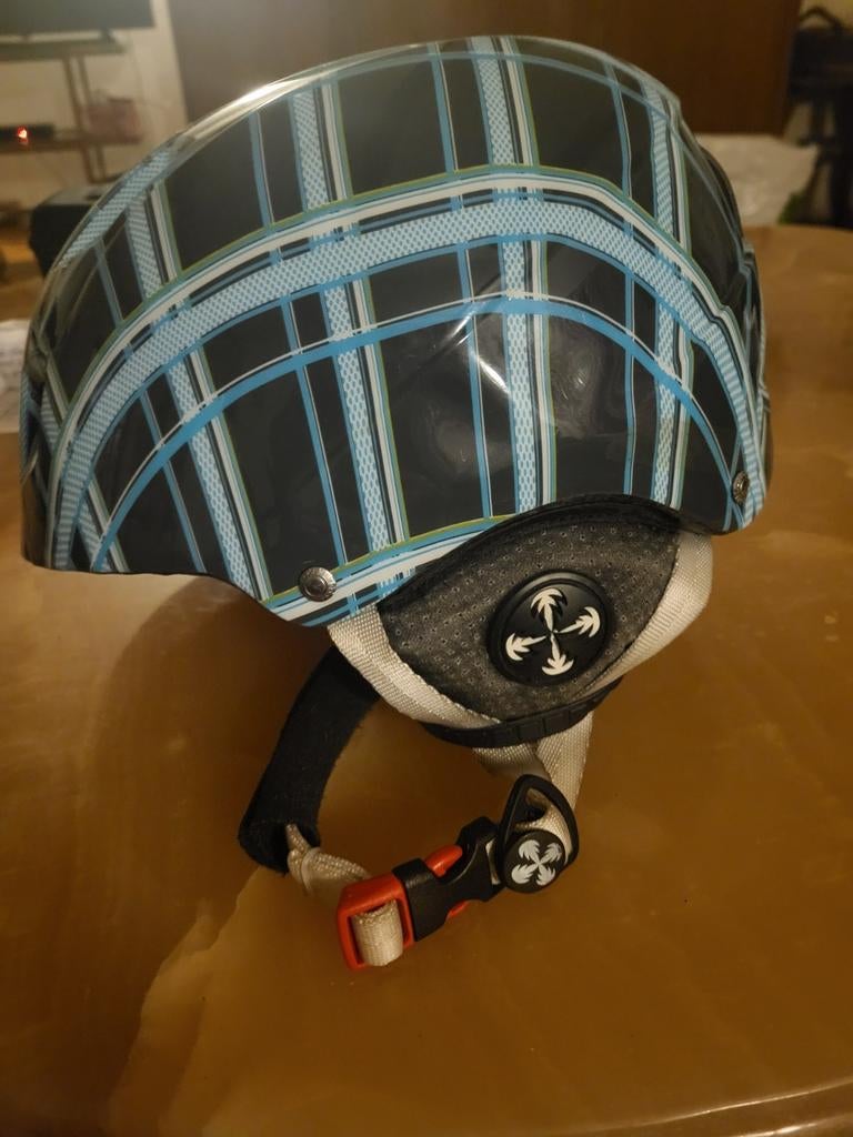 Skihelm Brunotti (maat 58-61), Sport en Fitness, Skiën en Langlaufen, Ophalen, Minder dan 100 cm, Overige typen, Overige merken