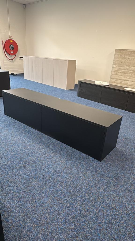 Zwart Hangend TV Meubel - 180cm, Ophalen, Kunststof, 150 tot 200 cm, Nieuw