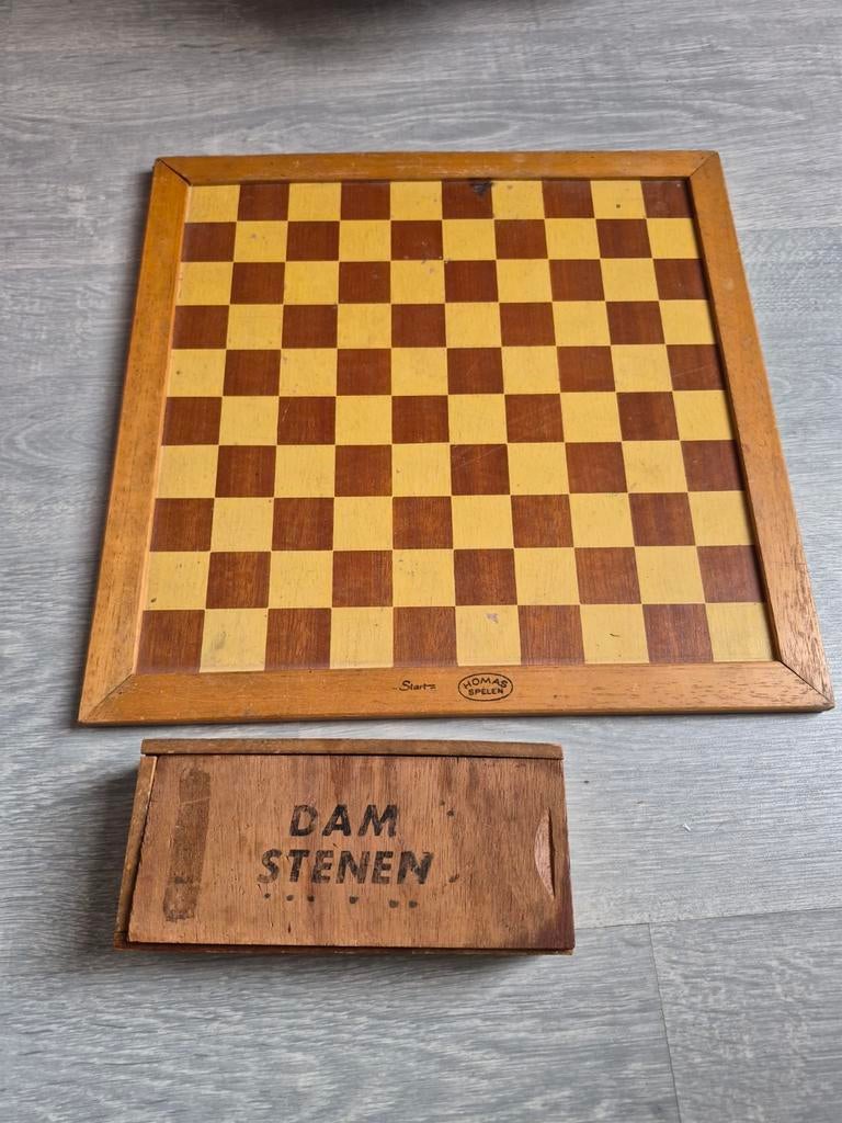 VintageHomas dambord met  damstenen Vaste lage prijs€12,50, Verzenden, Zo goed als nieuw