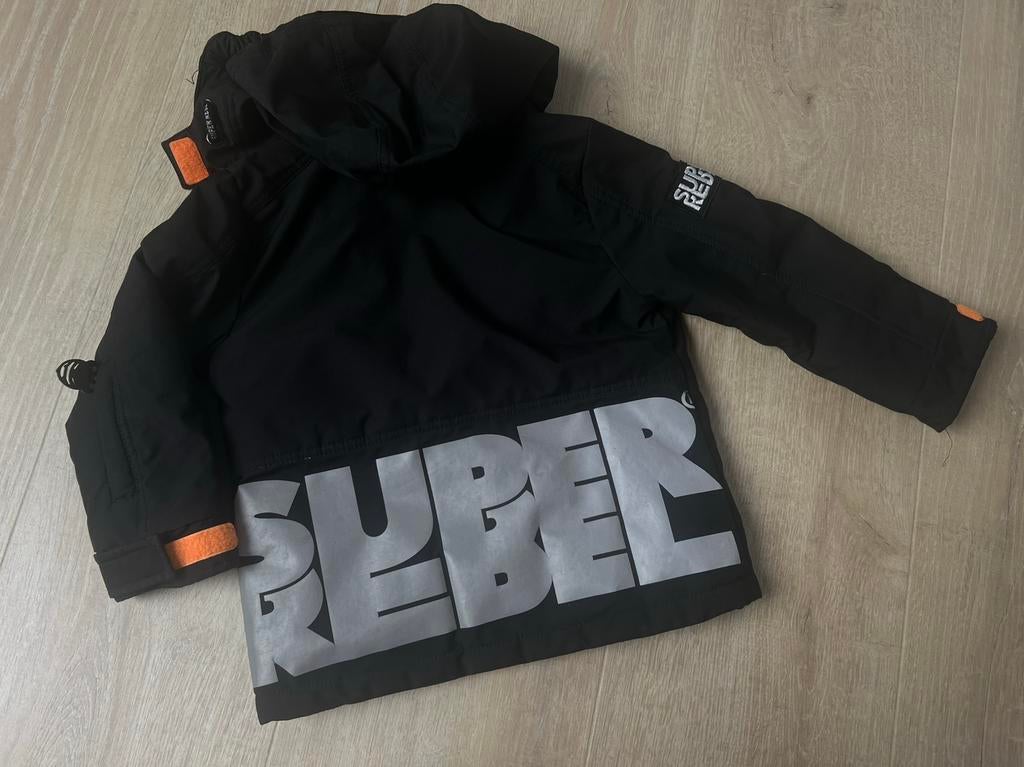 Ski jas Superrebel - maat 110, Ophalen of Verzenden, Gebruikt, Jongen, Jas