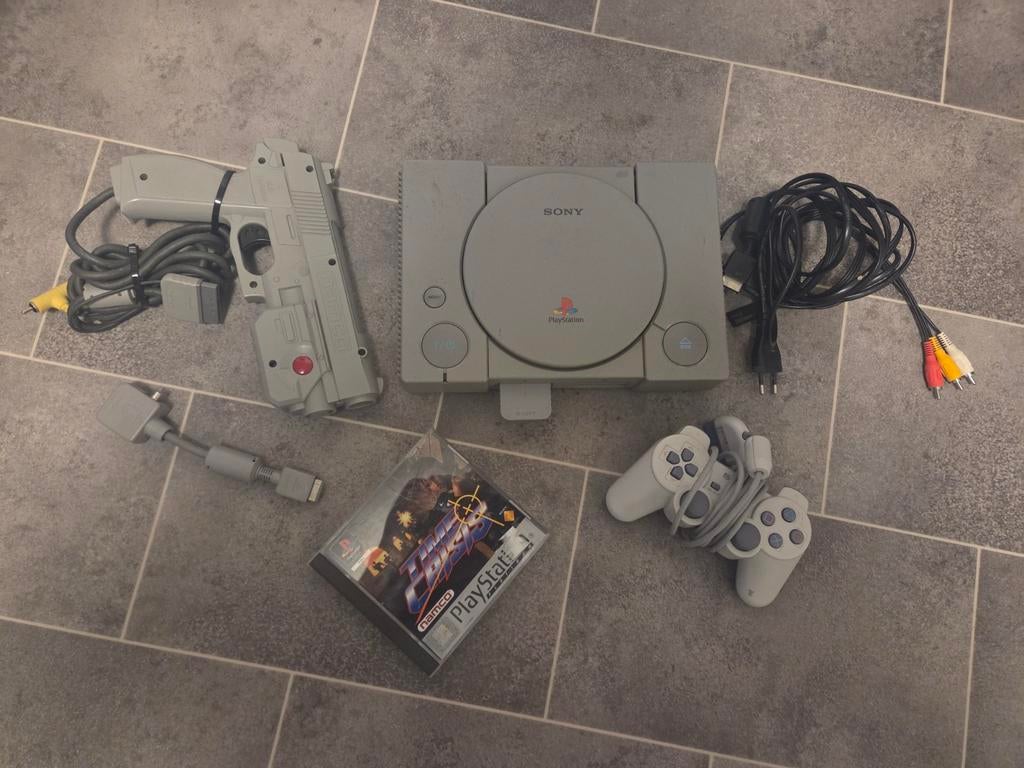 Playstation 1 time crisis set, Spelcomputers en Games, Ophalen, Met 1 controller